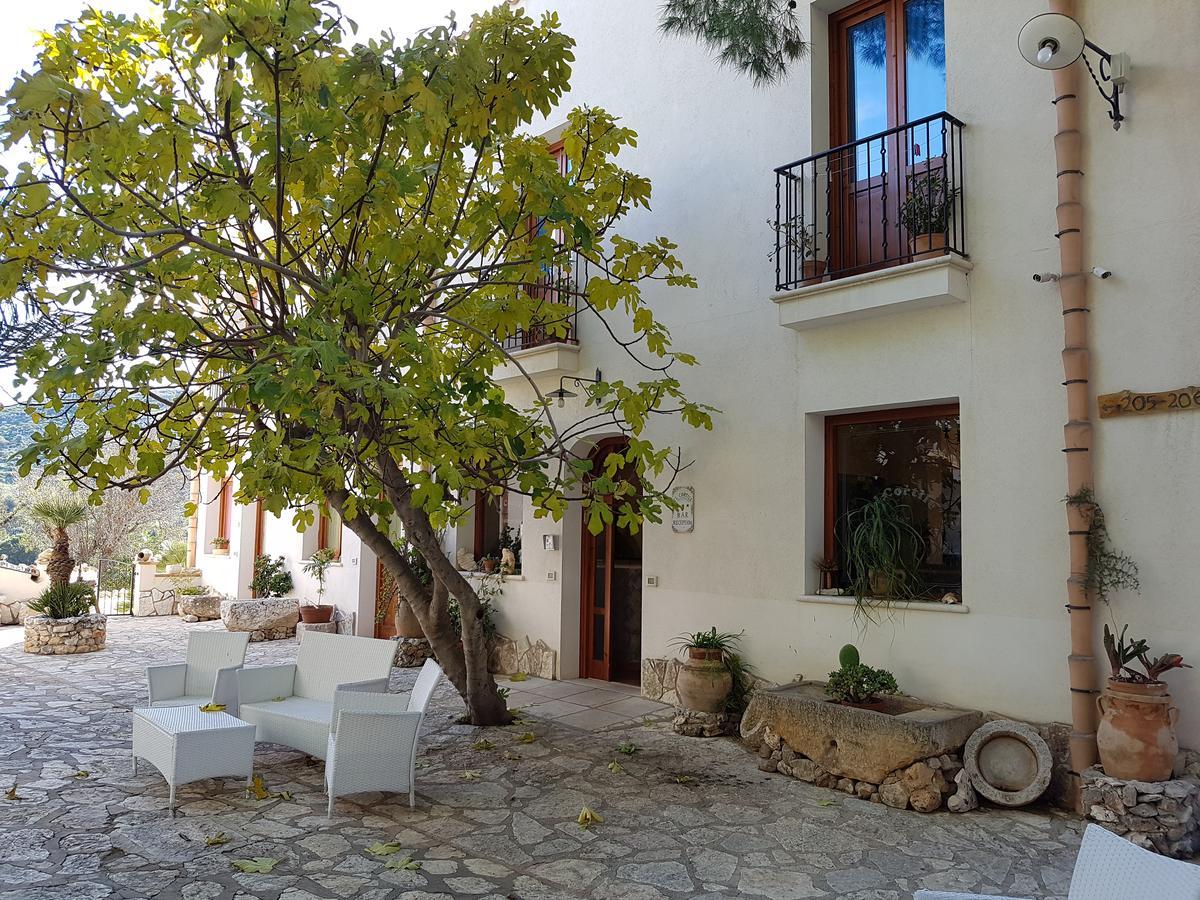 Casa Vacanze Il Cortile Custonaci Esterno foto