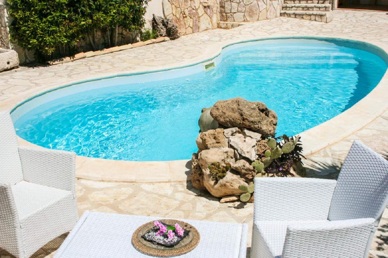 Casa Vacanze Il Cortile Custonaci Esterno foto