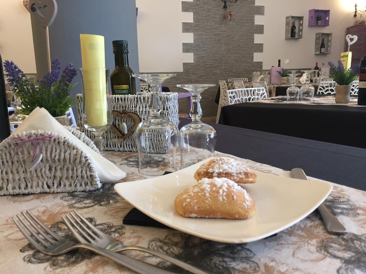 Casa Vacanze Il Cortile Custonaci Esterno foto
